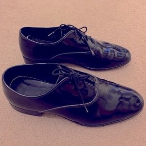 Men’s Black Dress Shoes, Size 11D, Made in the USA
